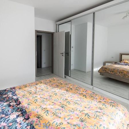 Urban Confort. Apartament Modern Si Luminos Rebreanu Тимишоара Экстерьер фото